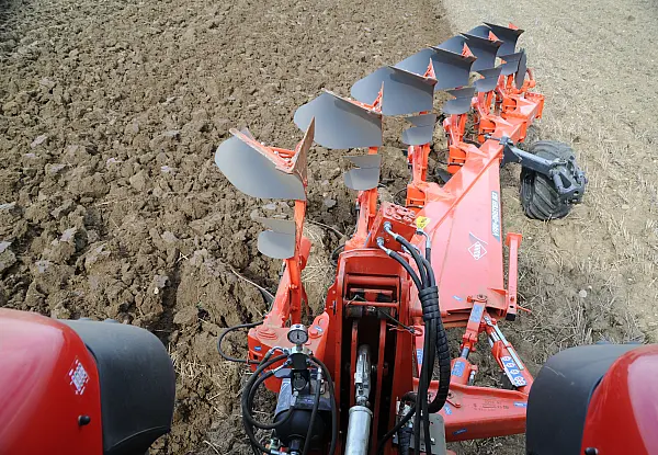 PLUG MASTER 183 PLUG MASTER 183