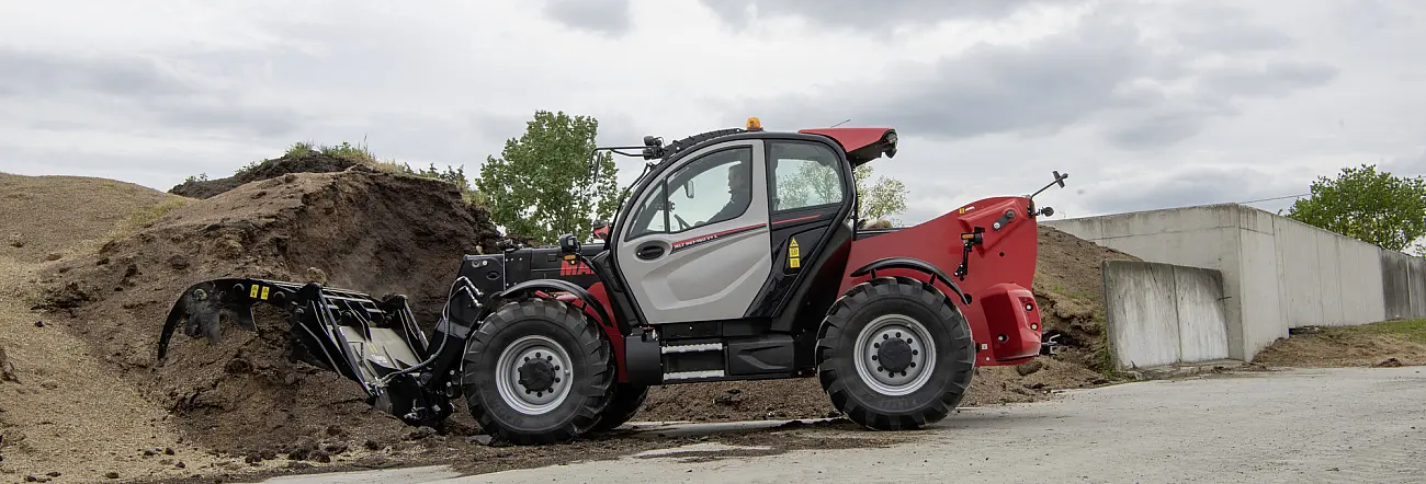 ÎNCĂRCĂTOR TELESCOPIC MLT-X 961