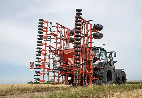 SEMĂNĂTOARE MEGANT 802R TRANSPORT