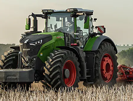 alt_Tractor Seria 1000 Vario Gen 4