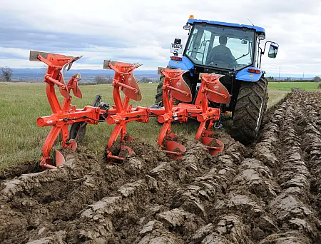 alt_PLUG KUHN MASTER 103