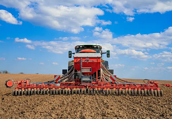 SEMĂNĂTOARE MEGANT 722R
