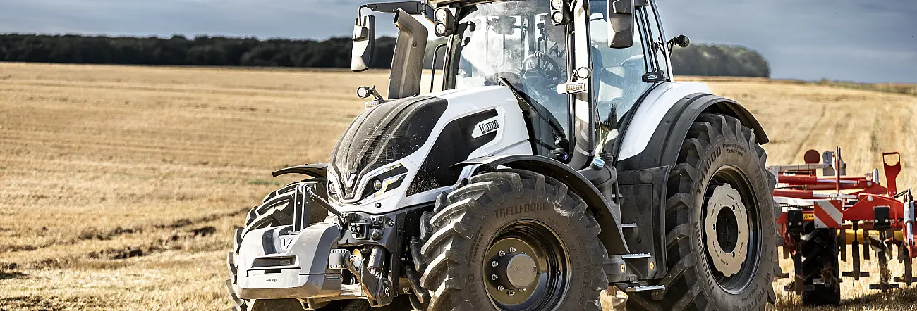 Tractor Seria Q5