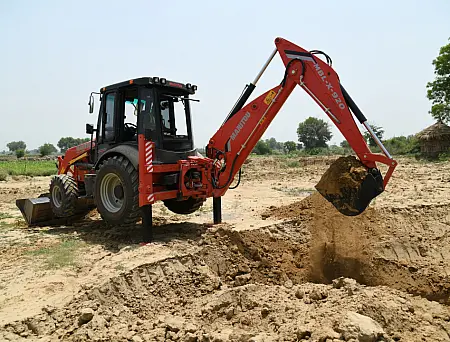 alt_Buldoexcavator MBL-X 920