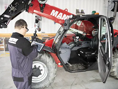 alt_Service și Piese Manitou