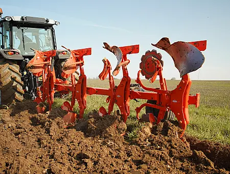 alt_PLUG KUHN MASTER 113